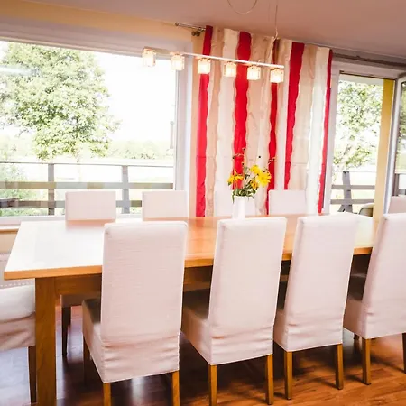 Вилла Mazury Caloroczny Dom Do Wynajecia Nad Jeziorem Sasek Wielki *