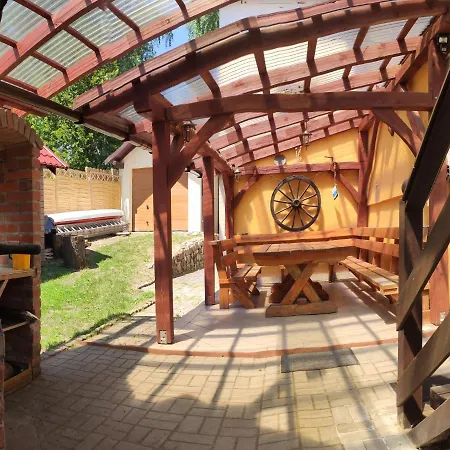 Вилла Mazury Caloroczny Dom Do Wynajecia Nad Jeziorem Sasek Wielki *